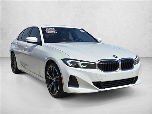 Used 2023 BMW 330i Sedan w/ Premium Package image 3