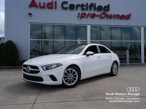 Used 2021 Mercedes-Benz A 220 image 1