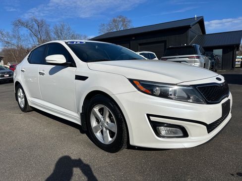 Used 2015 Kia Optima LX image 1
