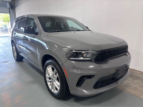 Used 2023 Dodge Durango GT AWD/4WD image 5