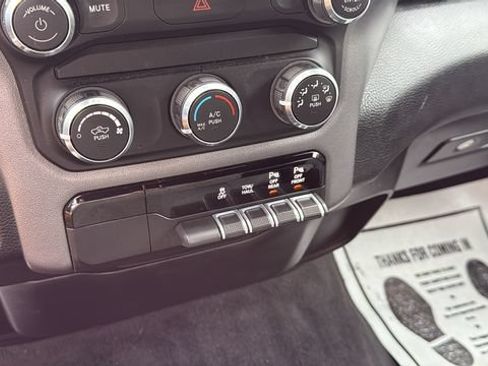 Used 2022 RAM 1500 Big Horn AWD/4WD image 21