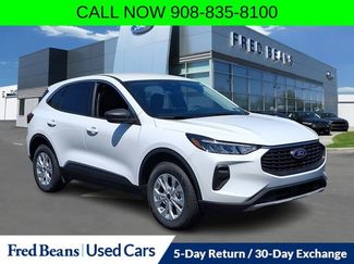 Certified 2024 Ford Escape Active AWD/4WD video 1