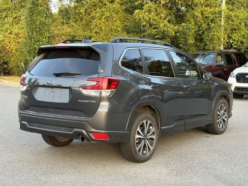Used 2024 Subaru Forester Limited AWD/4WD image 3