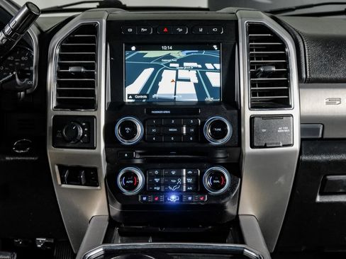 Used 2018 Ford F250 Platinum w/ Platinum Ultimate Package AWD/4WD image 24