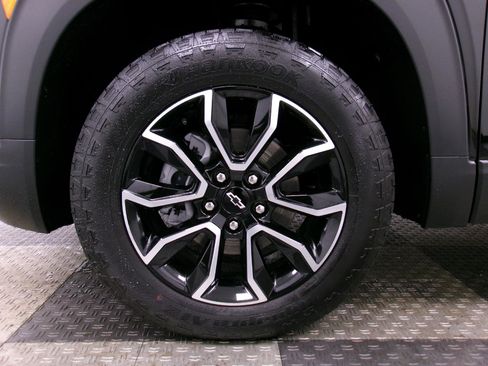 New 2026 Chevrolet TrailBlazer ACTIV w/ Driver Confidence Package AWD/4WD image 8