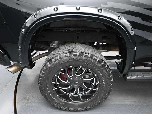 Used 2022 Chevrolet Silverado 1500 RST w/ Safety Package image 10