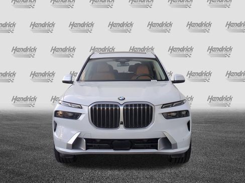 Certified 2023 BMW X7 xDrive40i w/ Premium Package AWD/4WD image 3