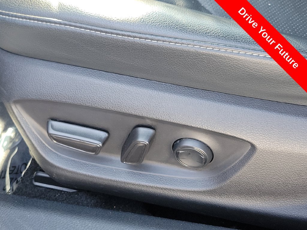 Used 2022 Toyota Camry XSE FWD image 21