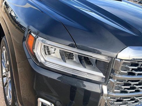 Used 2020 GMC Acadia Denali w/ Technology Package image 31