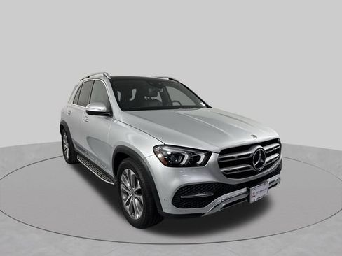 Used 2020 Mercedes-Benz GLE 450 4MATIC image 3