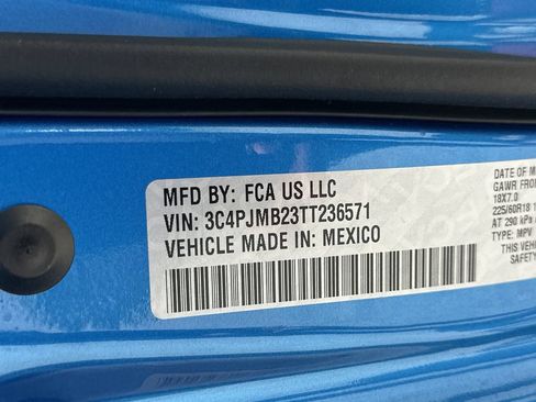New 2026 Jeep Cherokee Limited AWD/4WD image 32