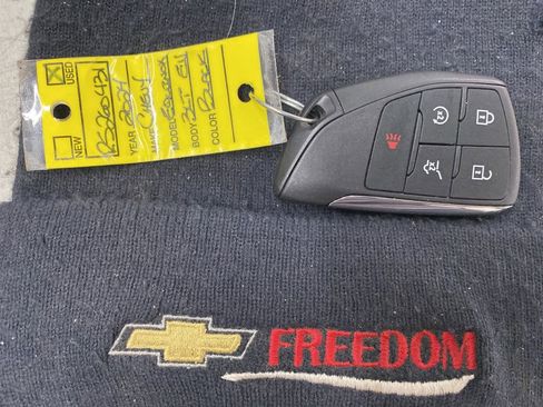 Used 2024 Chevrolet Equinox EV LT w/ Active Safety Package 3 image 28