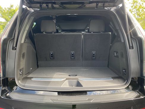 Used 2026 Cadillac Escalade V AWD/4WD image 44