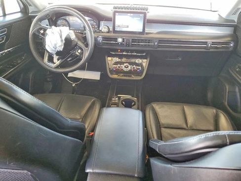Used 2021 Lincoln Corsair FWD w/ Premium Package image 8