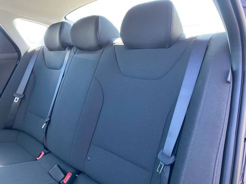 New 2026 Kia K4 LX image 27