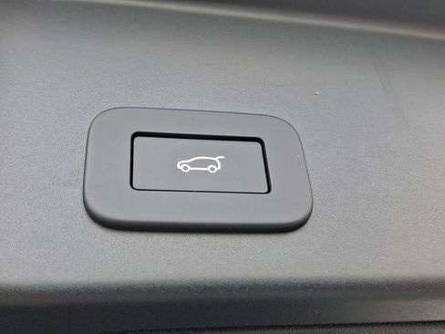 Used 2026 Land Rover Range Rover Evoque S AWD/4WD image 30