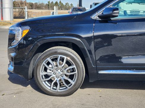 Certified 2023 GMC Terrain Denali w/ Denali Premium Package image 5