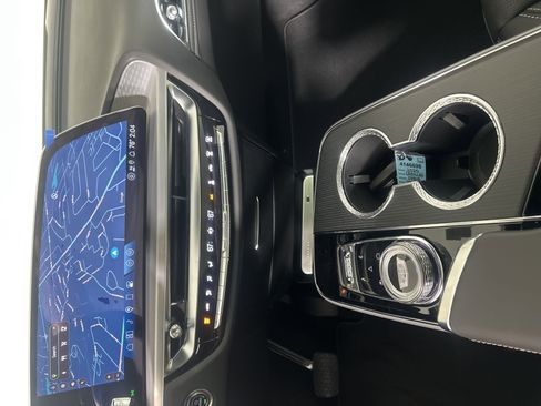 New 2025 Cadillac Lyriq Sport image 25