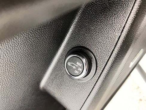 Used 2023 Chevrolet Traverse Premier w/ LPO, Floor Liner Package image 17