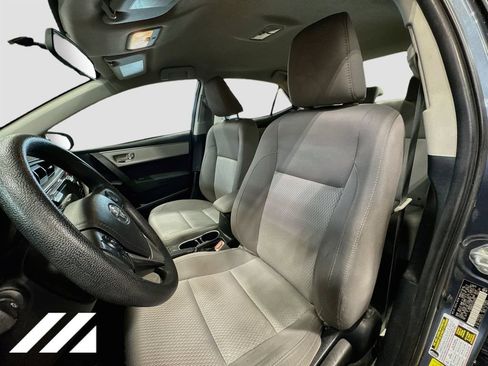 Used 2014 Toyota Corolla LE FWD image 21