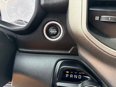 Certified 2024 RAM 2500 Tradesman w/ Chrome Appearance Group AWD/4WD image 15