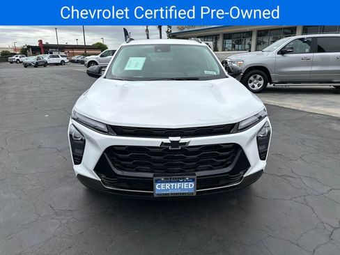 Certified 2025 Chevrolet Trax ACTIV w/ Driver Confidence Package FWD image 2