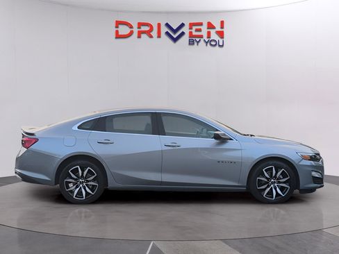 Used 2024 Chevrolet Malibu RS FWD image 6