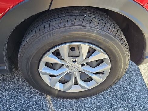 Used 2025 Honda CR-V LX image 12