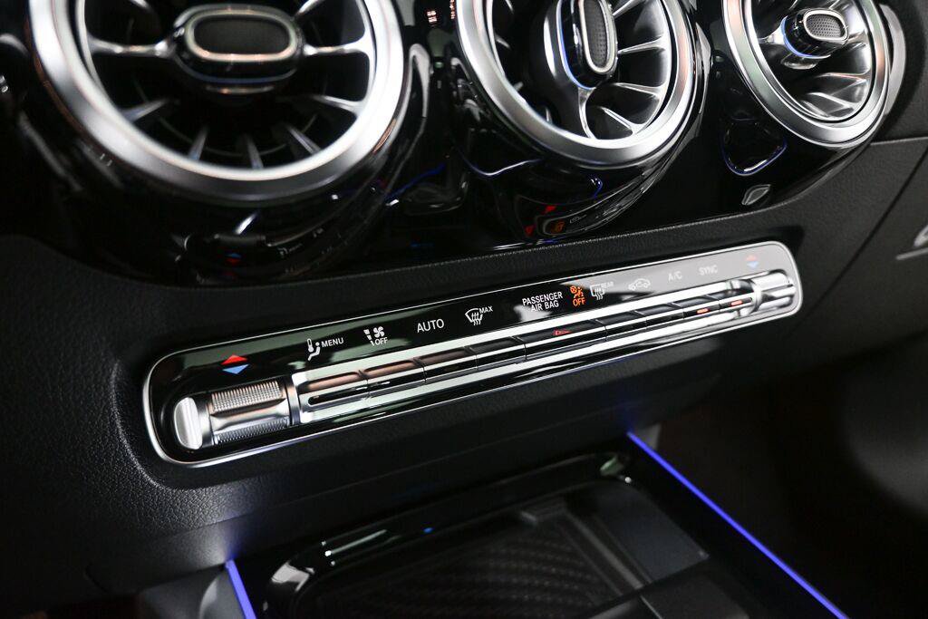 Used 2026 Mercedes-Benz GLA 250 image 14
