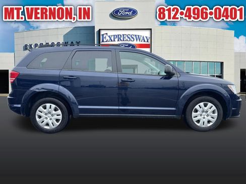 Used 2020 Dodge Journey SE FWD image 8