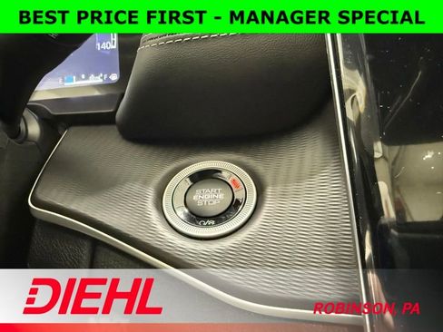 New 2025 Jeep Grand Cherokee Laredo w/ Luxury Tech Group I image 27