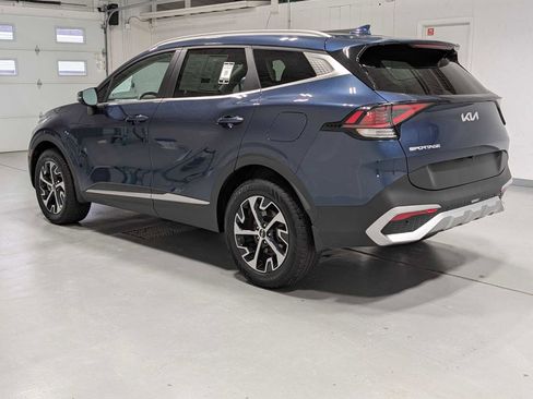 Certified 2023 Kia Sportage EX image 9