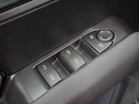 New 2025 Chevrolet Colorado Z71 image 12