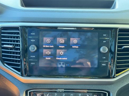 Used 2018 Volkswagen Atlas SEL Premium AWD/4WD image 82