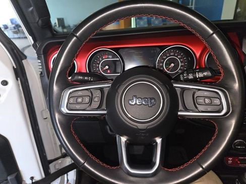 Used 2022 Jeep Wrangler Unlimited Rubicon AWD/4WD image 14