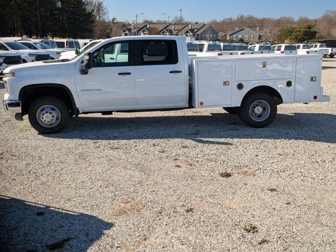 New 2025 Chevrolet Silverado 3500 W/T w/ WT Convenience Package image 5