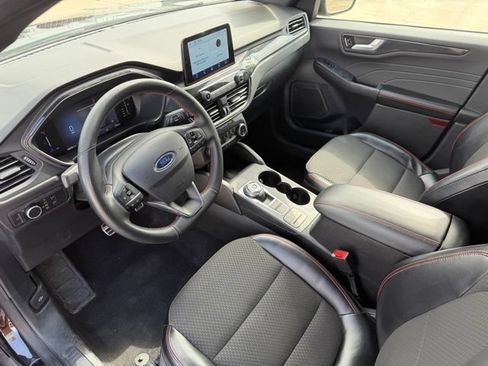 Used 2024 Ford Escape ST-Line FWD image 11