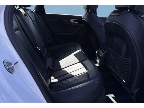 Used 2023 Audi A4 2.0T Premium Plus image 16