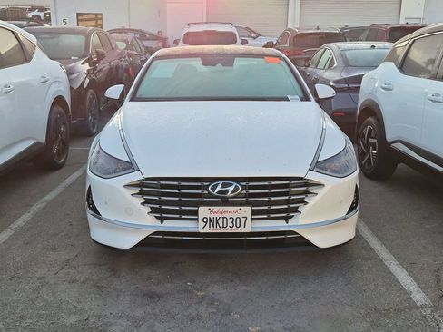 Used 2022 Hyundai Sonata Limited FWD image 3