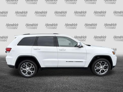 Used 2022 Jeep Grand Cherokee Limited w/ Trailer Tow Group IV AWD/4WD image 11