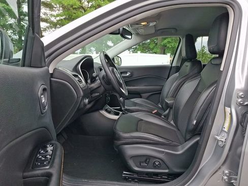 Used 2021 Jeep Compass Latitude w/ Convenience Group AWD/4WD image 13
