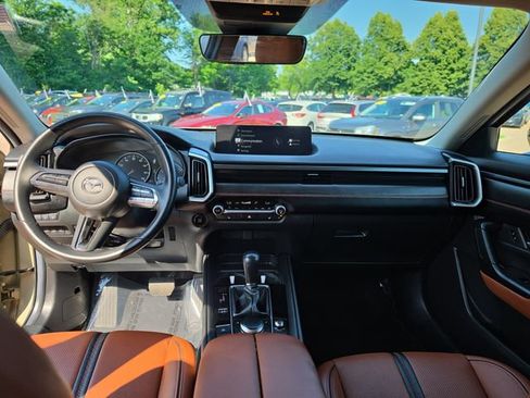 Used 2024 MAZDA CX-50 Meridian Edition w/ Apex Package AWD/4WD image 12