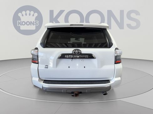 Used 2019 Toyota 4Runner TRD Off-Road Premium AWD/4WD image 5