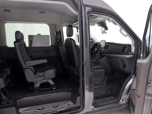 Used 2020 Ford Transit 350 XLT RWD image 11
