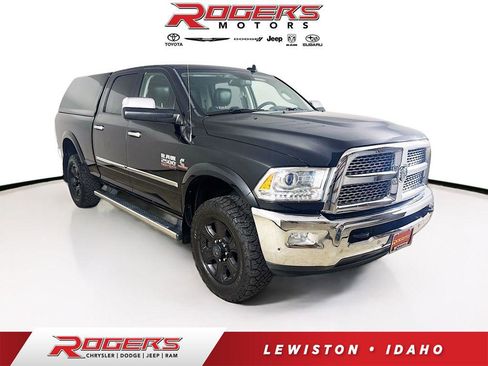 Used 2017 RAM 2500 Laramie w/ Convenience Group AWD/4WD image 1