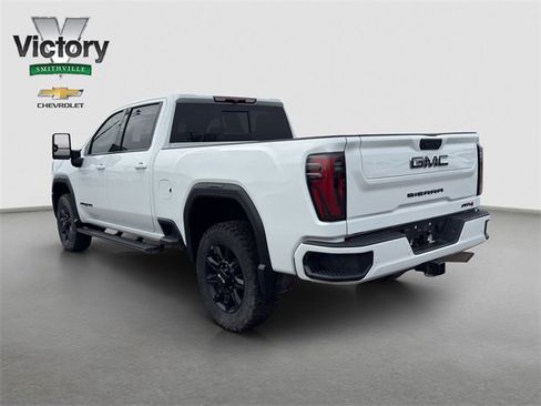 Used 2024 GMC Sierra 2500 AT4 w/ AT4 Preferred Package image 26