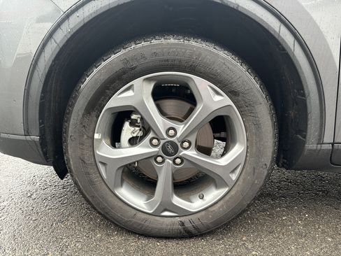 Used 2025 Ford Escape ST-Line image 10