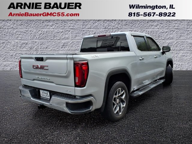 Used 2022 GMC Sierra 1500 SLT w/ SLT Premium Plus Package AWD/4WD image 6