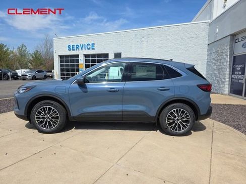 New 2025 Ford Escape SE image 5