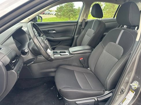 Used 2025 Nissan Sentra SV w/ All-Weather Package FWD image 14